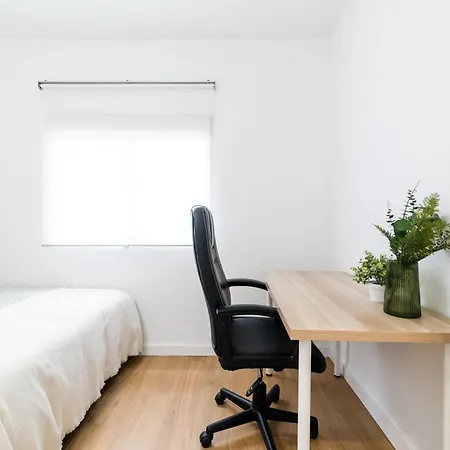 Centro Y Confort: Junto A Corte Ingles Apartment *